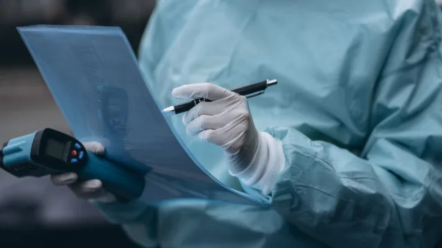 Estudo de enfermagem e registros clínicos